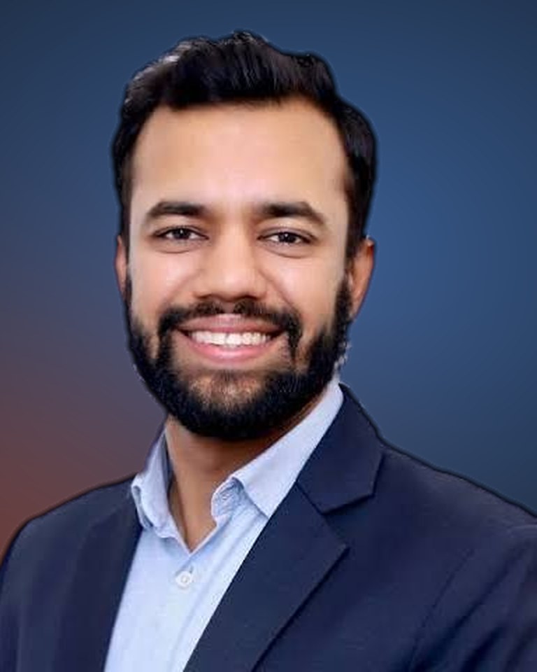 Ambuj Jhunjhunwala, Founder of Duama Bay School